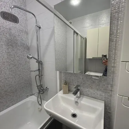 новобудова *
