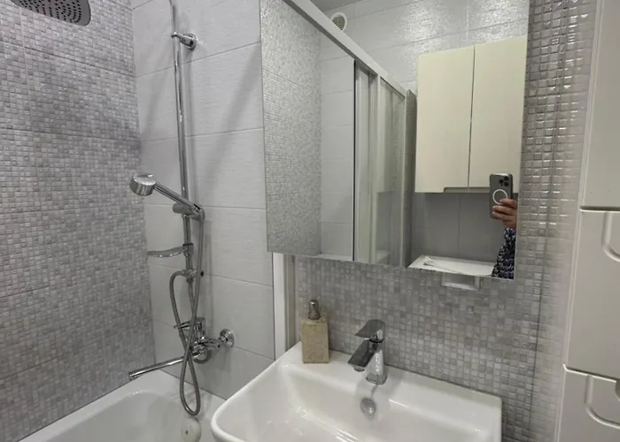 новобудова *